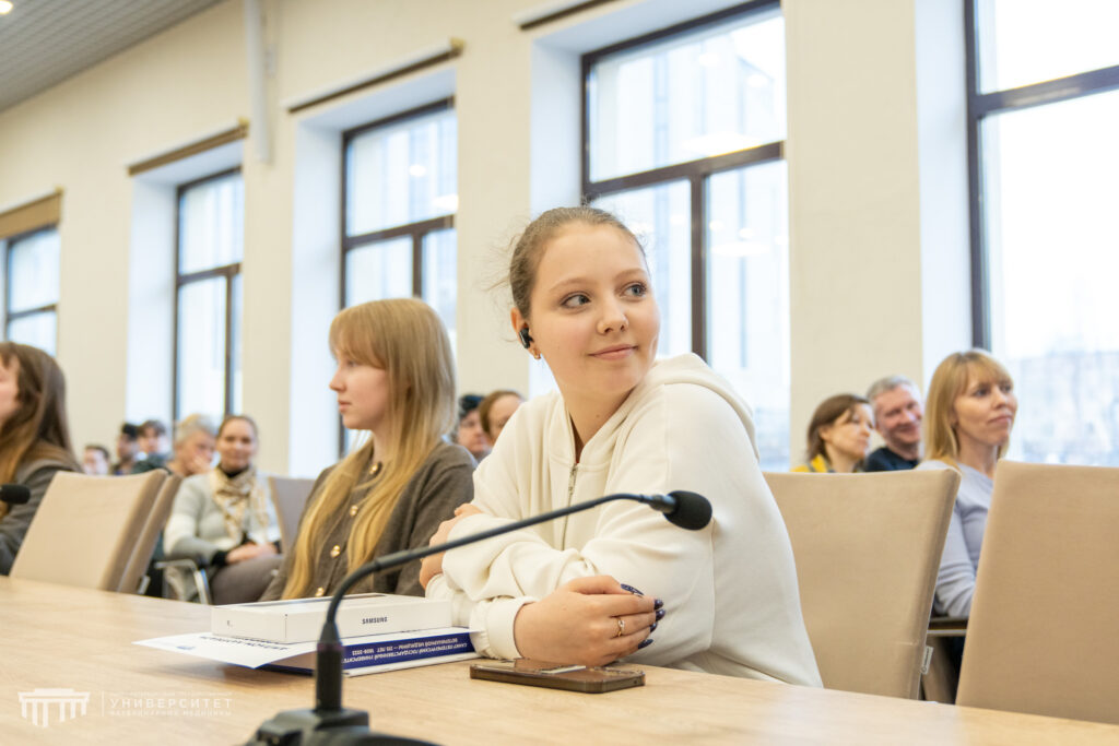 SNM09334